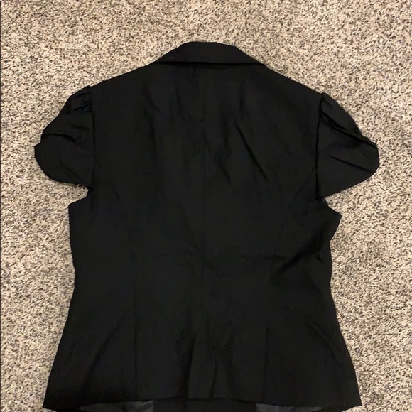 Black blouse - Picture 2 of 2